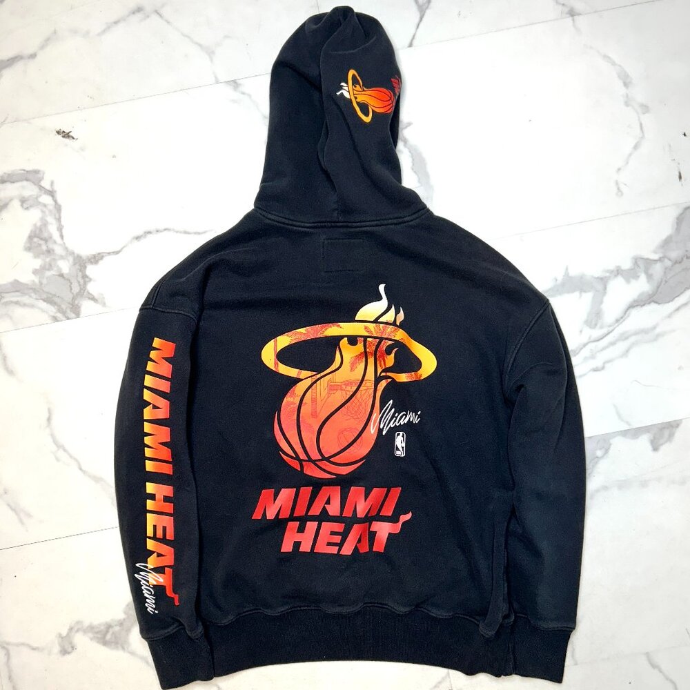 Miami Heat Black Hoodie | Men’s S (Oversized Fit) | Hollister Collab 🏀